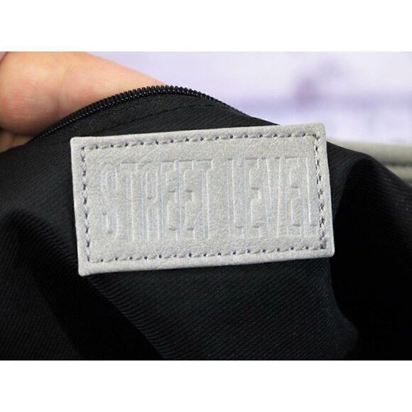 Street Level Light Gray Vegan Leather Handbag - Picture 5 of 6